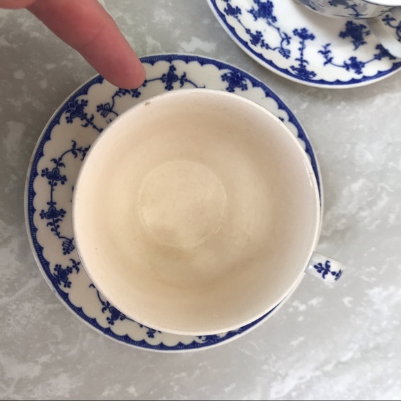 Vintage Blue Delft Teacups - Picture 3 of 10